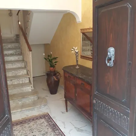 Palazzo Russo *
